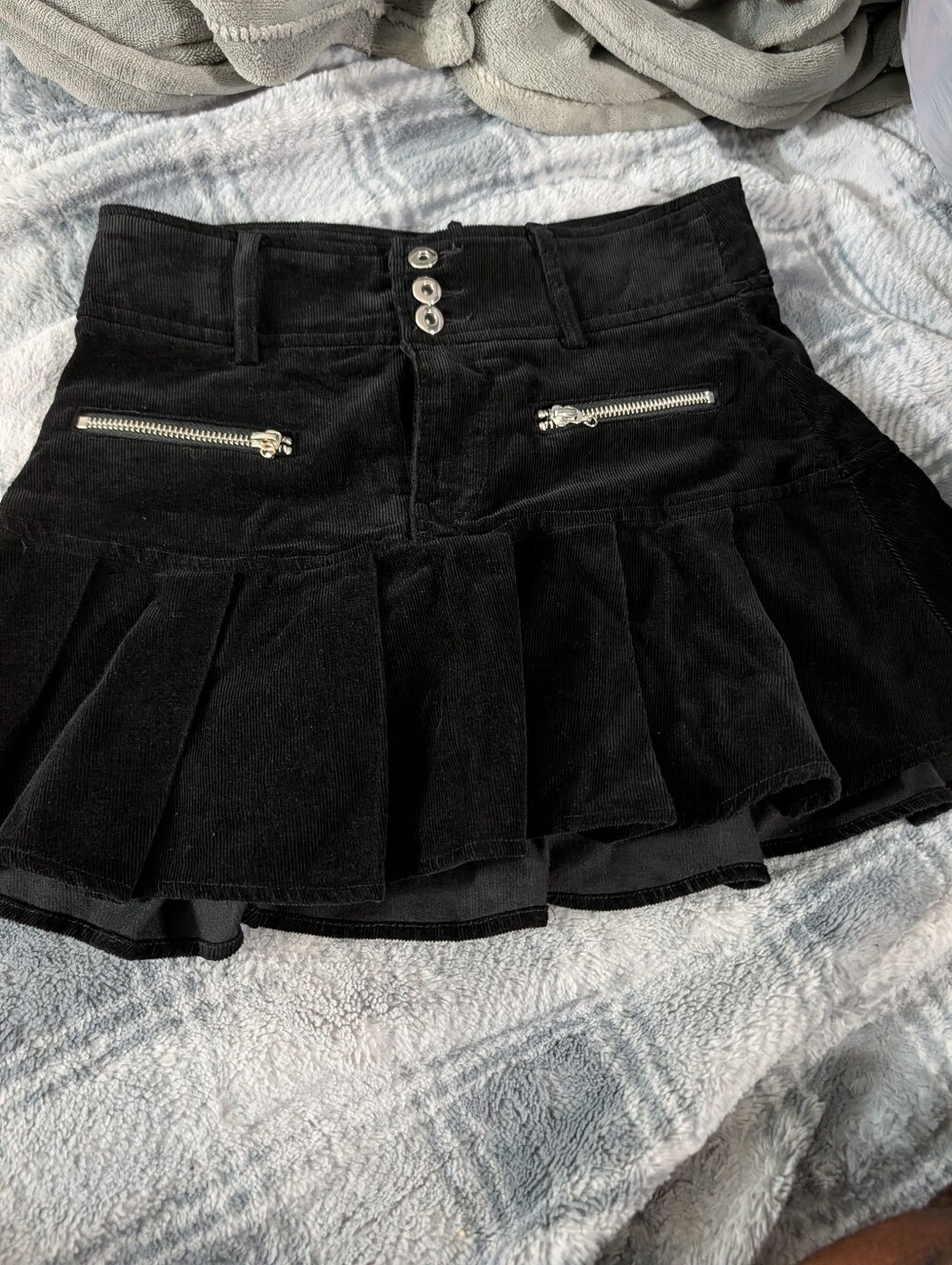 Social Collision Black Corduroy mini skirt by Social Size Xs